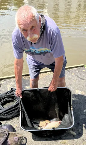 DTs 7lb 4oz End Peg Section Win